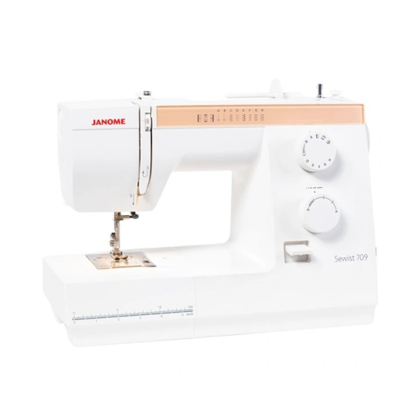 Швейная машина Janome Sewist 709